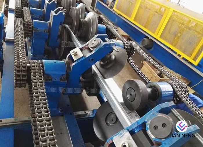 345 MPA ماشین خم ماشین بافنج ماشین با قالب های پانچ قرقره ای Cr12